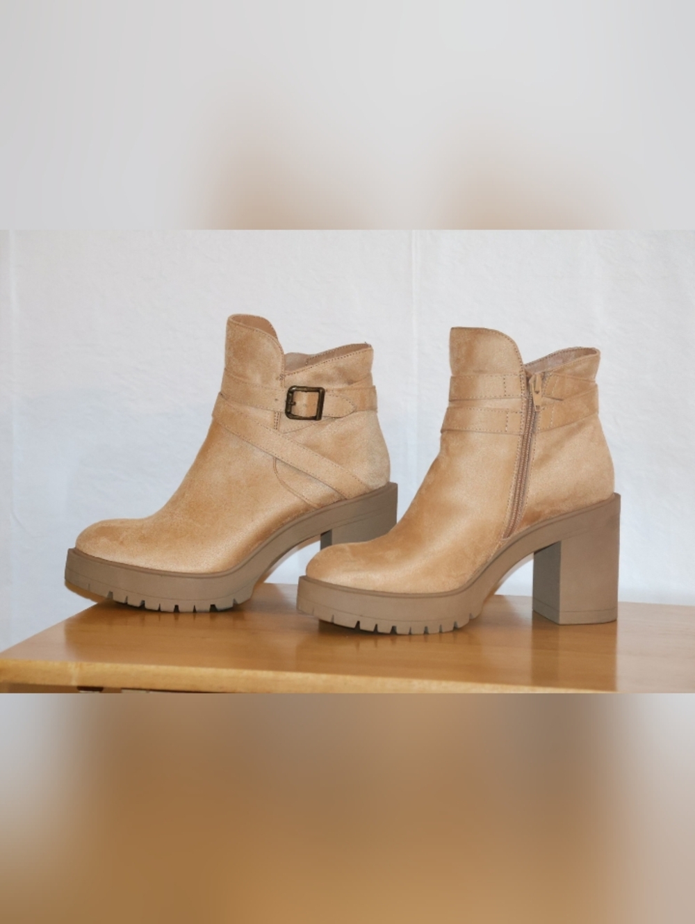 Wonderly Nessie Ankle Boots-Camel Tan. Size 8M. - Picture 7 of 15